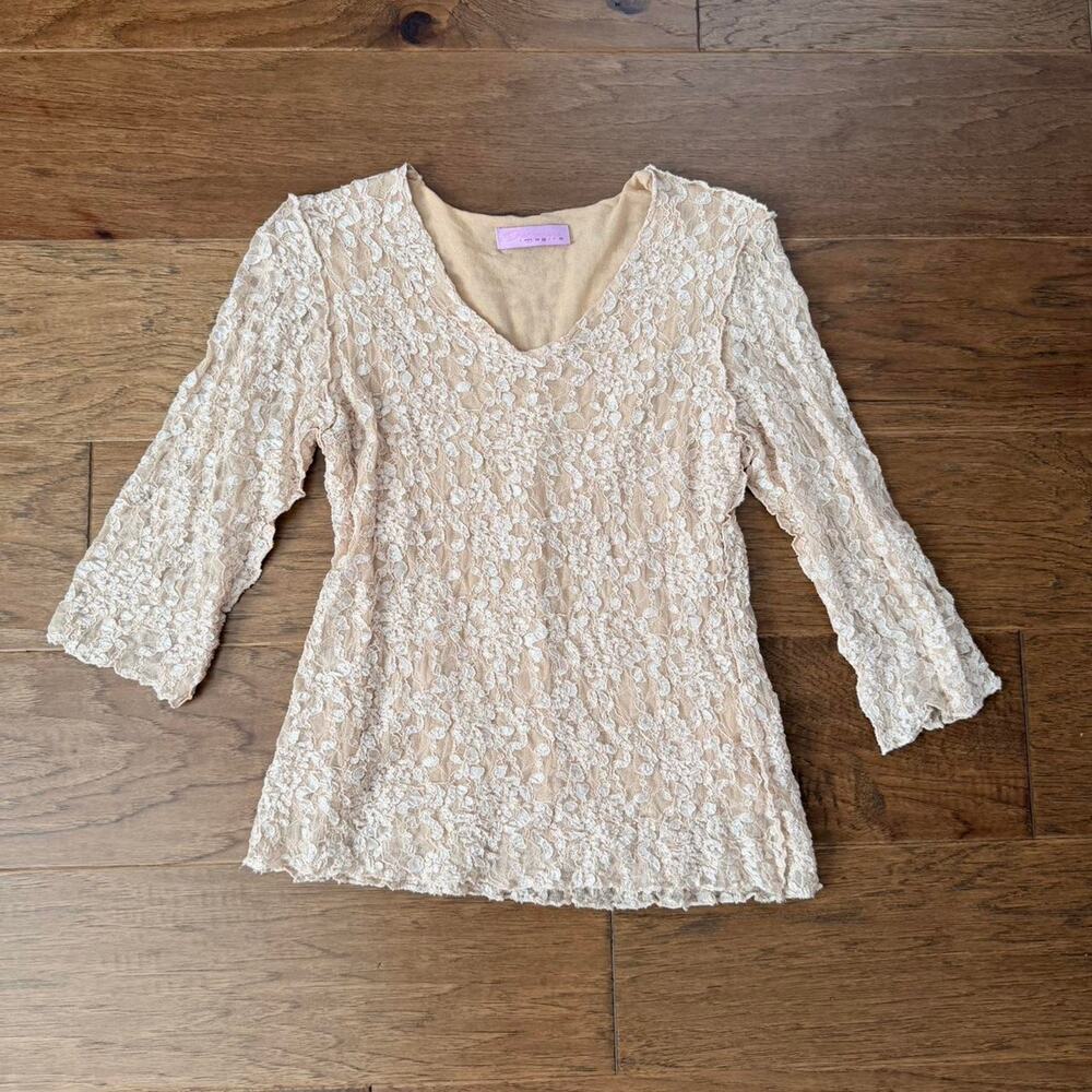 Y2k cream lace top